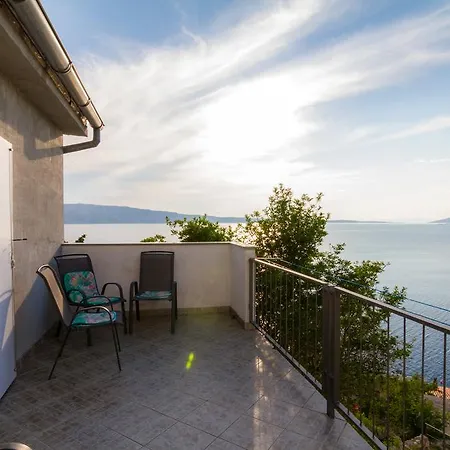 Starigrad 公寓 *
