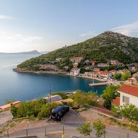 Starigrad Apartment *