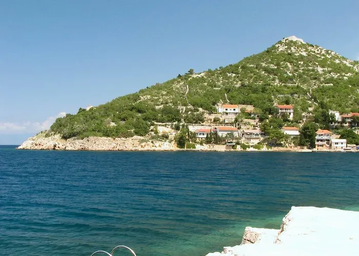 Starigrad شقة ستاريغراد